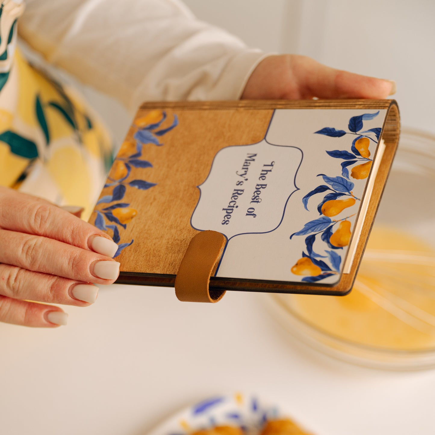 Personalized Recipe Book with Wooden Cover, Mediterranean Style Kitchen Decor