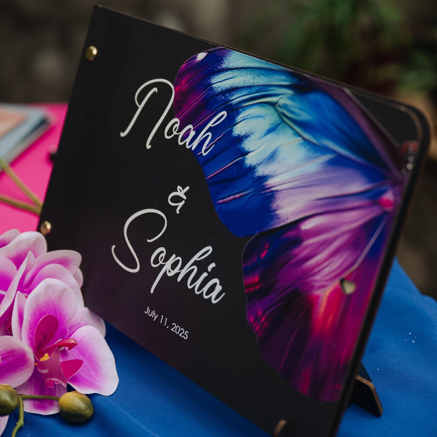 Livre d'or de mariage tropical personnalisé avec décor de papillons