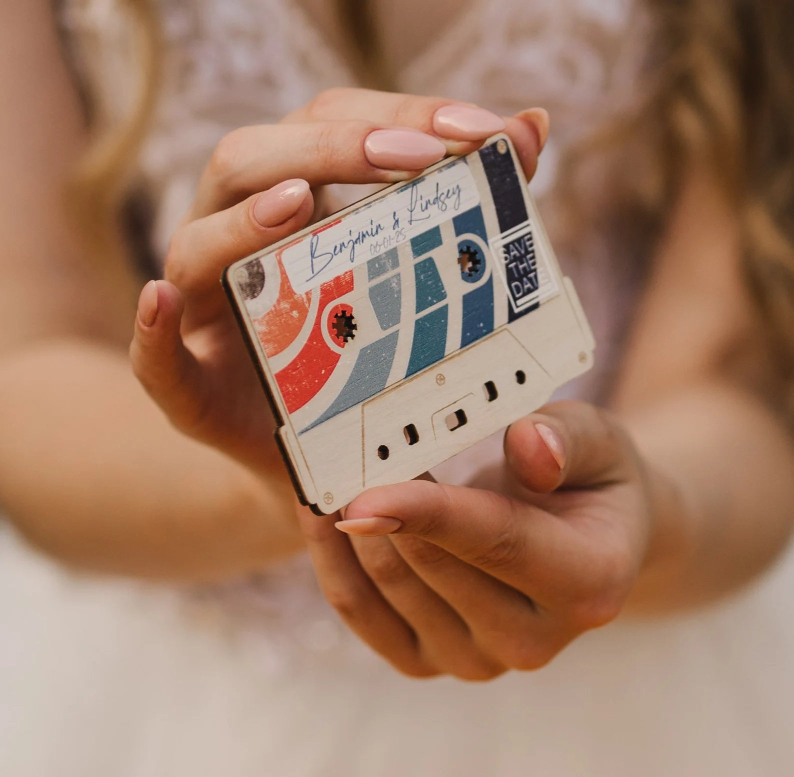 Cassette de mariage rétro Save the Dates