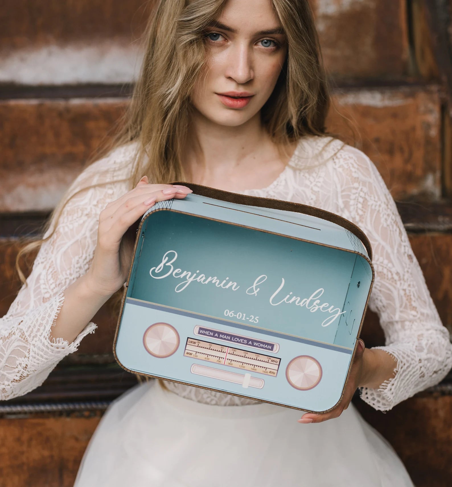 Boîte à cartes de mariage personnalisée avec musique rétro