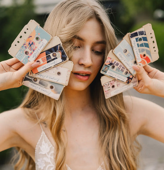 The Retro Wedding Trend: Timeless Charm with a Vintage Beat