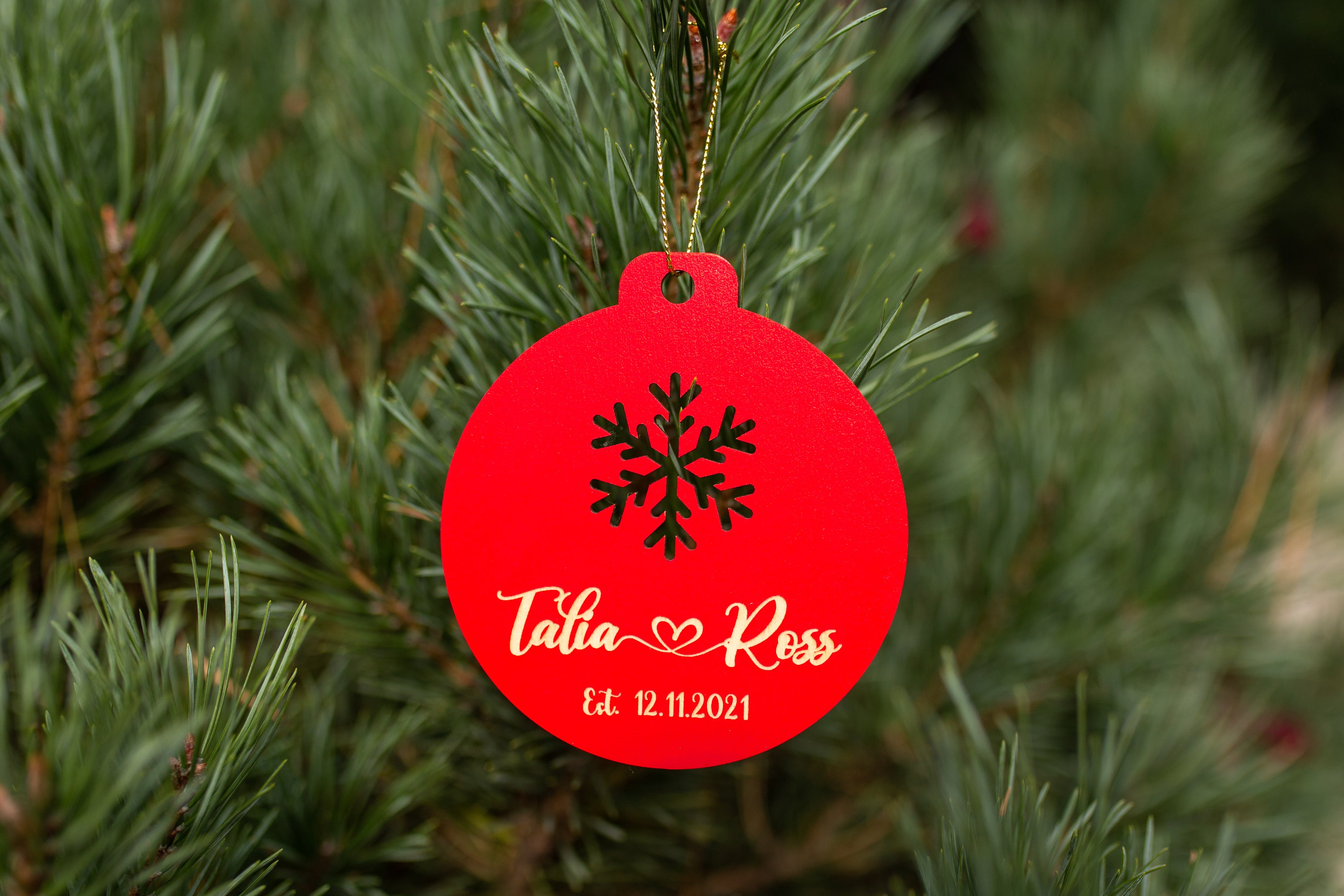 Personalized Christmas Ornaments, Unique Holiday Gifts in Bulk
