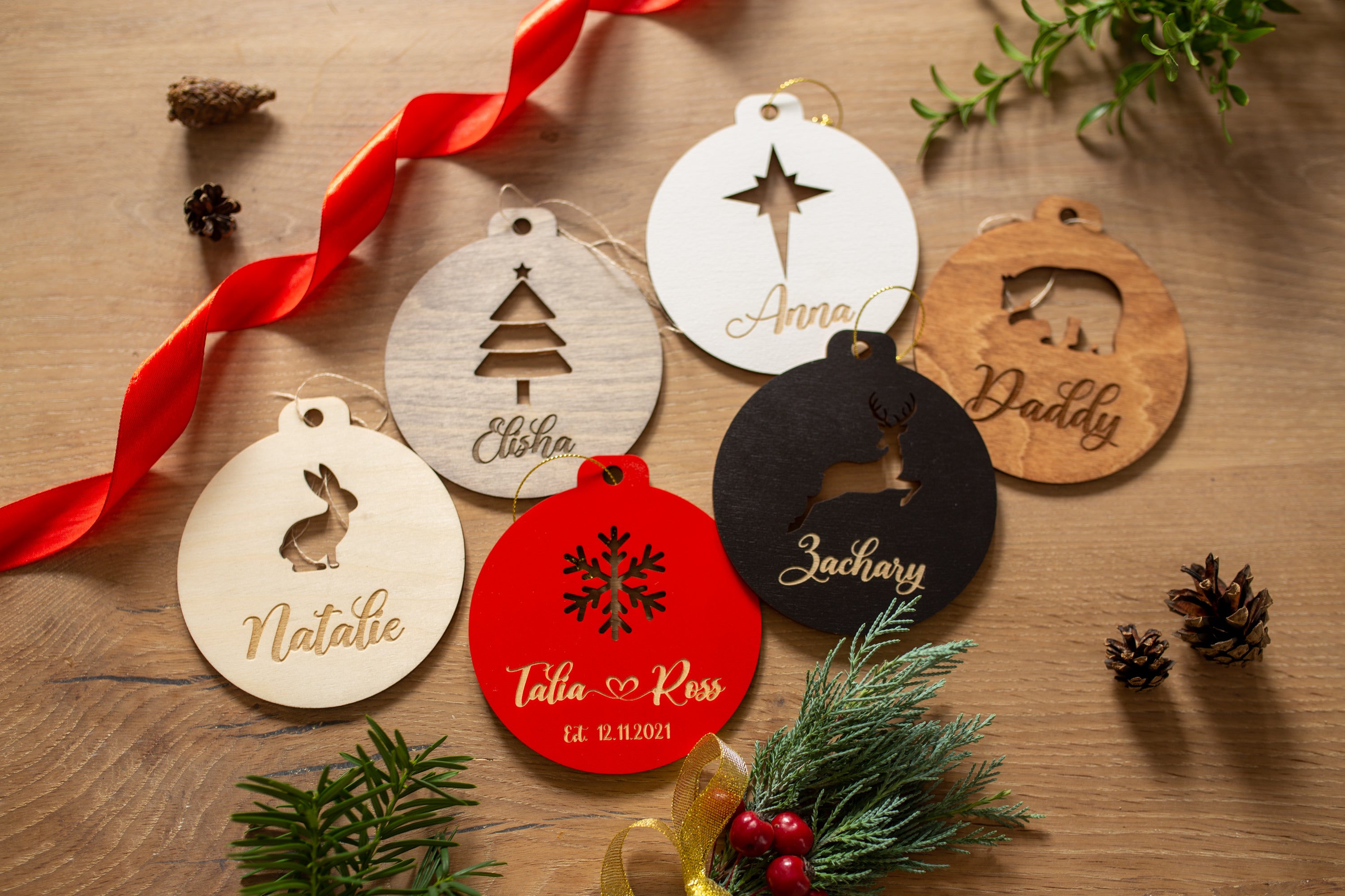 Personalized Christmas Ornaments, Unique Holiday Gifts in Bulk