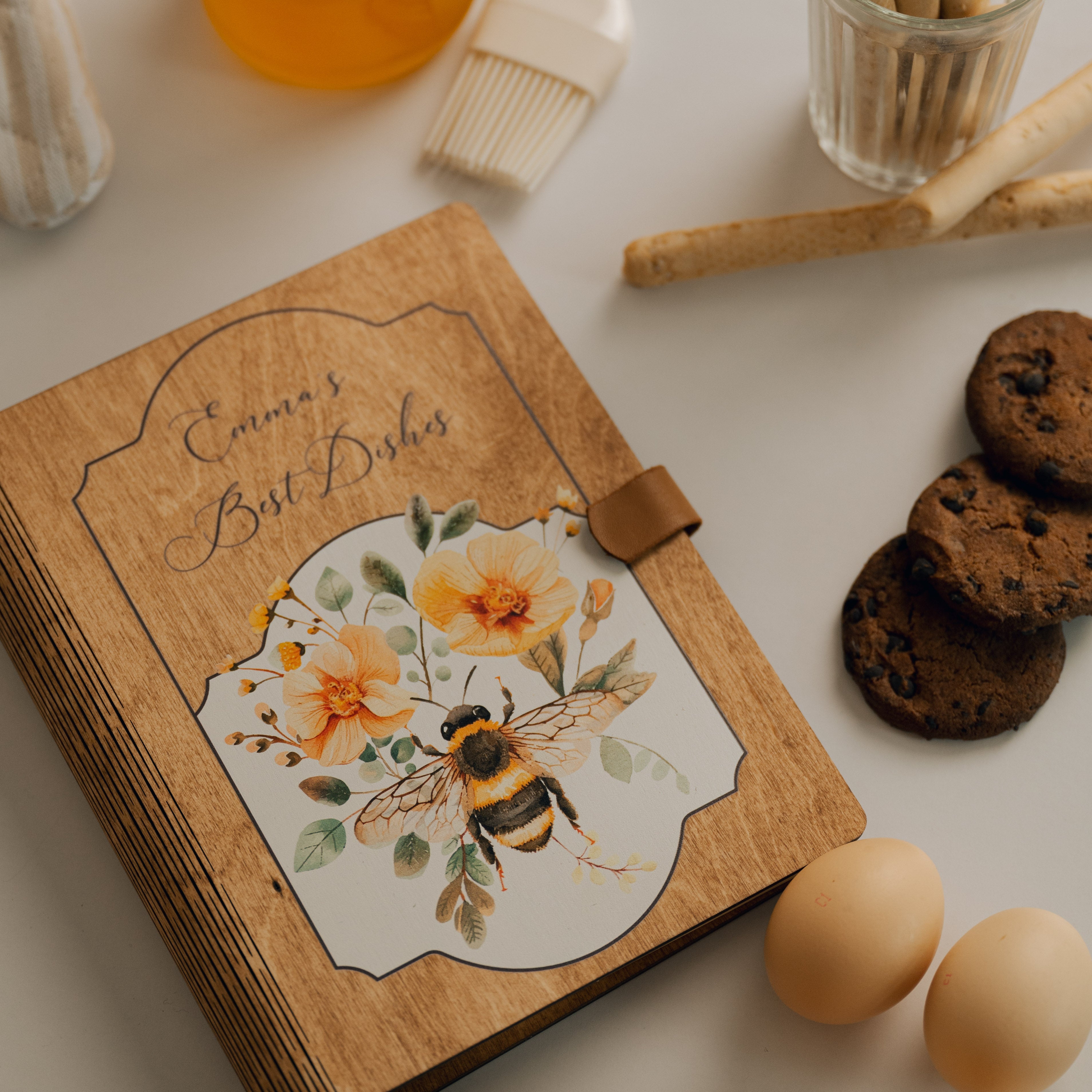 Personalized Recipe Book with Wooden Cover, Mediterranean Style Kitchen Decor