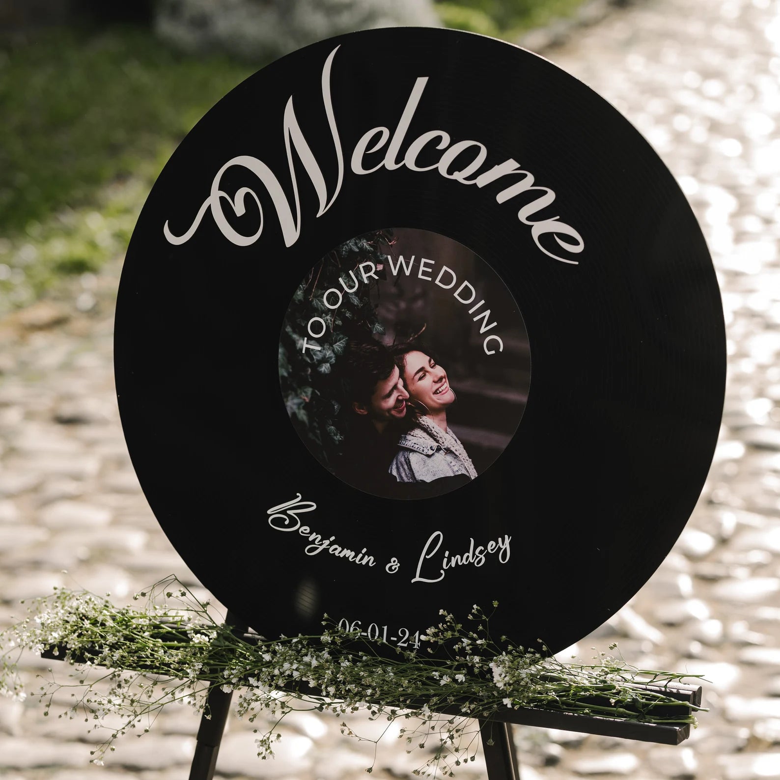 Personalized Retro Wedding Welcome Sign, Vinyl Record Imitation Welcome Sign for Vintage Wedding Party Decor