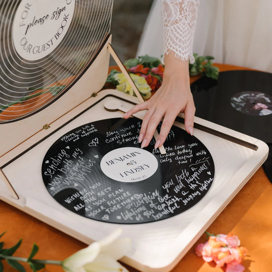 Personalized Wedding Guestbook Alternative: Vinyl Record Guest Book Sign with Record Player Imitation